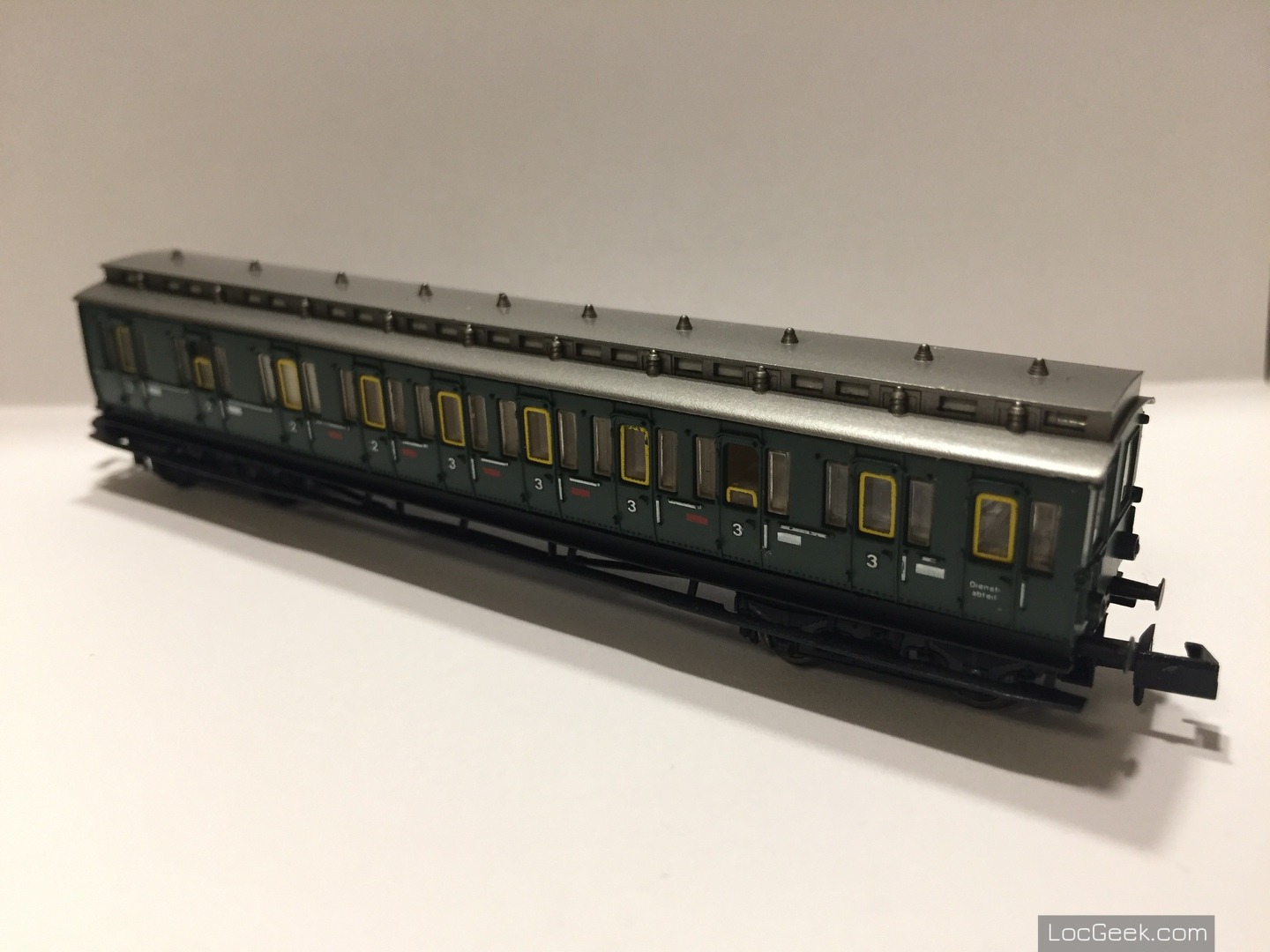 Old Arnold ES88 railcar DCC conversion | LocGeek